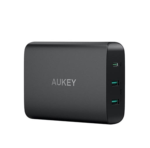 Y12-Aukey-72W-charger