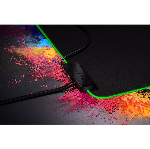 Razer Goliathus Extended Chroma Soft Gaming Mouse Mat Black RZ02-02500300-R3M1