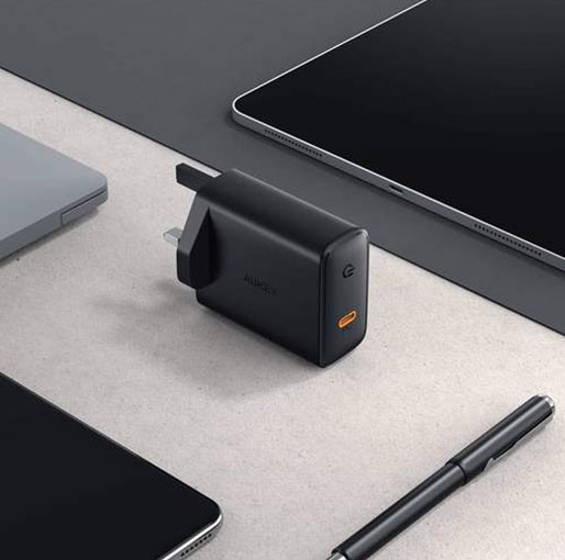 Aukey Focus 60W USB-C Power Delivery Charger with GaN Power Tech